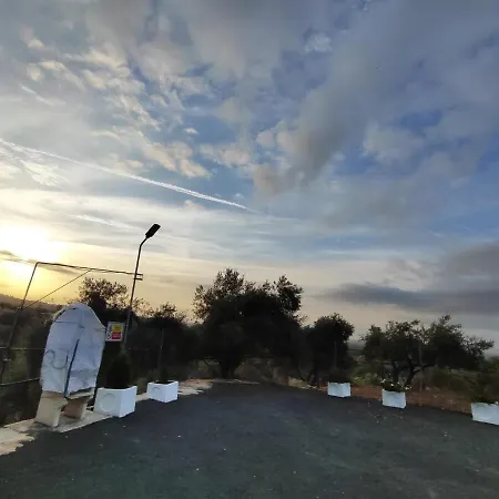 Mesa Del Lobo Cabrahigo Holiday home