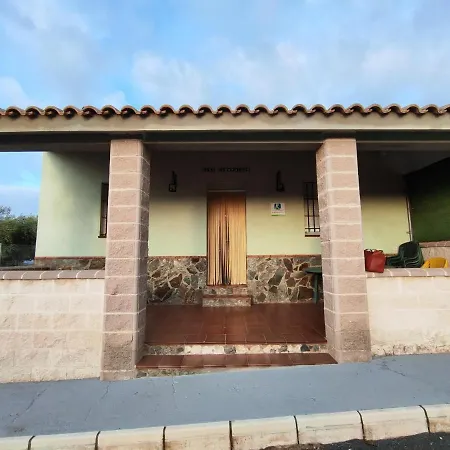 Holiday home Mesa Del Lobo Cabrahigo