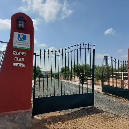 Mesa Del Lobo Cabrahigo Seville